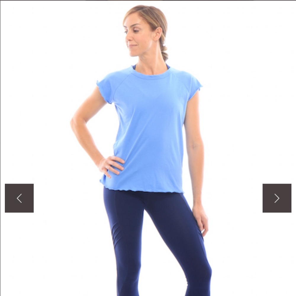 Hyde Yoga Tee NWT